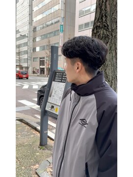 ミリ(milli Produce by ITAKURA) 毛流れニュアンスパーマ