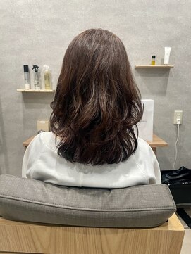 睡蓮 平井店 5歳若返る、髪と地肌にやさしいケアカラー[髪質改善/白髪染め]