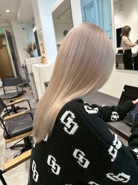 カラ 京都河原町(Kala) ハイライトバレイヤージュダブルカラーケアブリーチ20代30代40代