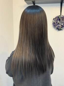 スミカ(sumika)の写真/【髪質改善縮毛矯正】地毛のような自然な次世代ストレート。ダメージレス&ハイクオリティで理想を実現◎