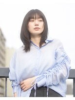 ユイツ&nbsp;ナチュラルレイヤー×ミディアム