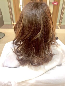 アパルトメント ジェシカ(l'appartement de Jessica) ナチュラルライトアップカラー