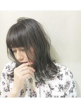 サングース(Sungoose) <sungooseTOKYO>厚めバングクラシカルレイヤー