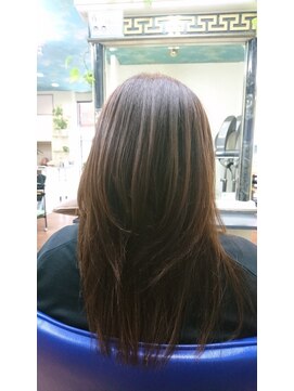 ヘアサロン スリーク(Hair Salon Sleek) 軽やかレイヤーセミロング