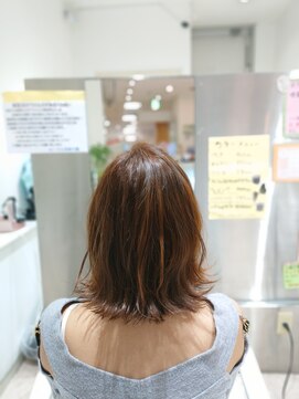 パーソンズ 本八幡店(PAR SON'Z) 外ハネ切りっぱなしボブ