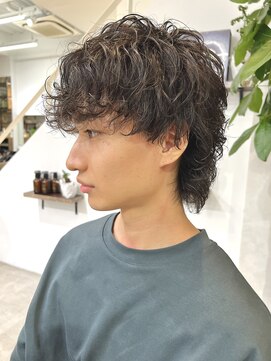 ビュー トウキョウ(VIEW TOKYO) ウルフヘア×爽やかマッシュ×刈り上げ×束間×カジュアル