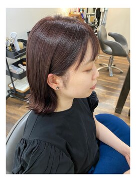 ヘアープロポーザー ラグ(hair proposer Leggu) 女性らしいチェリーピンクボブ