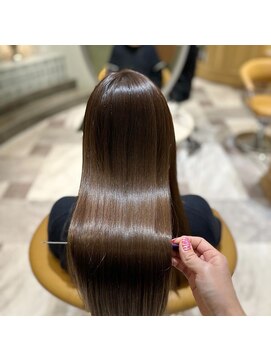 ロンド ロビン 栄(Lond robin) 【Lond robin】清水 美冴 艶髪/艶カラー/酸性縮毛矯正/髪質改善