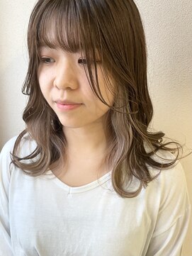 オウルヘアー(Owl hair) モノトーンミルクティー/イヤリングカラー/セミロング