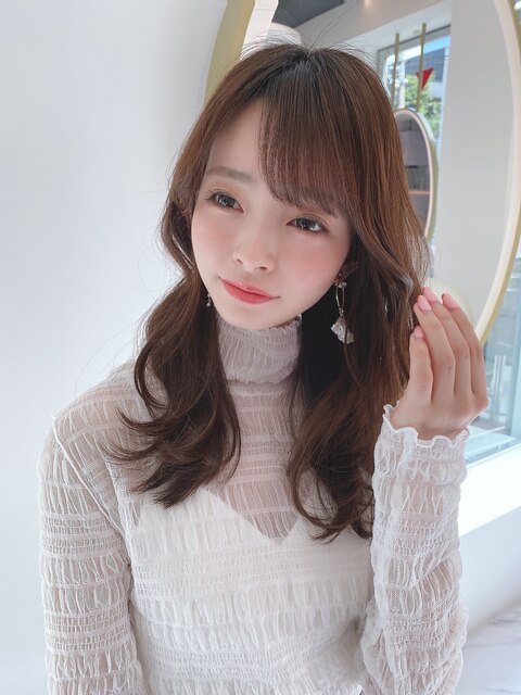 【MONA】ふんわりミディアム/小顔ヘア/韓国風/ツヤ髪スタイル
