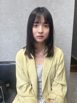 デイジー(Daisy) 天神/大名/レイヤーカット/顔まわりレイヤー/前髪カット