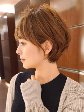 ビュートリアム 青山(BEAUTRIUM) ショートボブ小顔カット大人ヘア髪質改善30代40代50代表参道青山