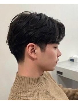 キングオブヘア バイ ノイズ 梅田茶屋町店(KING of hair by NOISM) マッシュスパイラルパーママッシュウルフメンズ髪型センター分け