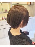 伸びてもはねないまとまるショート