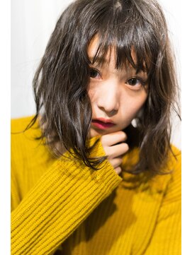 シアン(CYAN) トープグレージュフリンジボブ