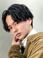 センターパート波巻きパーマスパイラルパーマツイストスパイラル