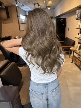 サニー 渋谷(SUNNY) ハイライト、ミルクティーベージュ、バレイヤージュ、レイヤー