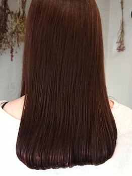髪の内部から補修し、ダメージヘアもうるツヤに◎お客様に合ったトリートメントでまとまる美艶ヘアに♪
