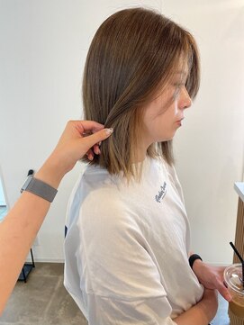 ミルヘアデザイン(mil hair design) グレージュ　艶髪　髪質改善　ブリーチ　ピンクベージュ　韓国風
