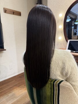 エルサフィロ キタハマ(el zafiro kitahama) 20×30×40代×透明感×髪質改善×抗酸化×グレージュ