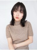 顔まわりレイヤー/前髪カット/暗髪/小顔ヘア/ミディアムレイヤー