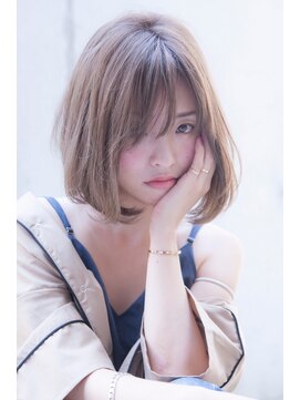 テイラー(Taylor) [Taylor]  ☆透けアイスブラウンx大人ボブ