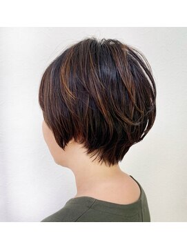 ルディー バイ ヘアーポケット(rudii by HAIR POCKET) ナチュラルショート*ハイライト