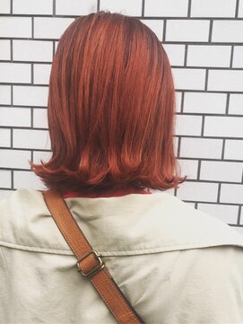 フロート 小阪店(float) ハイトーン オレンジレッド＿大人かわいい,結婚式,前下がり