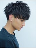 【黒髪ツーブロックミディアムマッシュ】