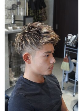 ヴェルゴ 沖浜店(vellgo) 金メッシュ×vellgoジェット