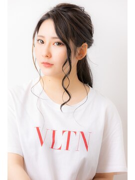 ラビスモア(Lovis moa) 魅力倍増カール/セミディ/シアーカラー/ダークアッシュ/姫カット