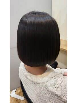 アルター(aL ter) シンプルボブ☆