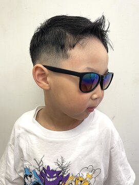 アールプラスヘアサロン(ar+ hair salon) キッズカット