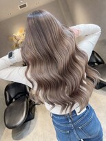 ロンド レア 天神大名店(Lond Le’a)&nbsp;ミルクティーベージュダブルカラーインナーカラーケアブリーチ