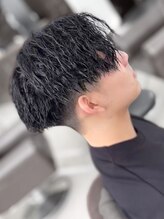 毛先をねじって巻く！ソフトツイストパーマ