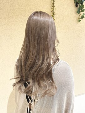 オリーブスバイネオリーブ(Olive's by neolive) カール/セミディ/シアーカラー/姫カット/新宿