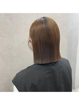 ヌーヴェル(nouvelle) 切りっぱなしボブ×オレンジブラウン