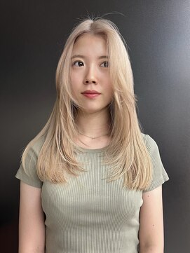 スタニング 渋谷(STUNNING.) レイヤー/ボブ/ケアブリーチ/ダブルカラー/ハイトーン【修】