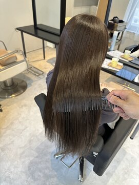 オルメント 天満 南森町(ORL'MENT) 30代40代髪質改善ココアブラウン感ストレート透明感赤み消し