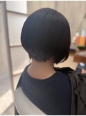 ショートボブ