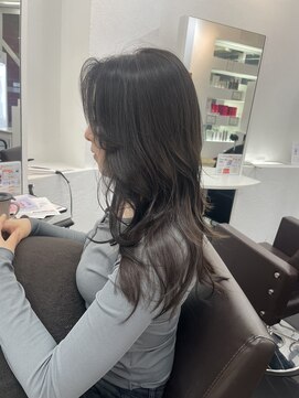 ミシェリー(misherry) レイヤーカット/オリーブベージュ/ブルージュ/アッシュ