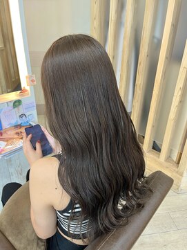 フゥカ 類家店(fuka) くすみ感が可愛いオリーブグレージュ【八戸 類家】