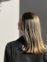 トリコ アヴェダ ららテラス北綾瀬(tricot AVEDA)&nbsp;ダブルカラー/ブリーチ/アッシュブロンド