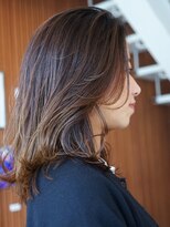 ビュートリアム 鎌倉小町(BEAUTRIUM)&nbsp;ミディアムレイヤー/ロブ/beautrium鎌倉小町　大冨ハナ