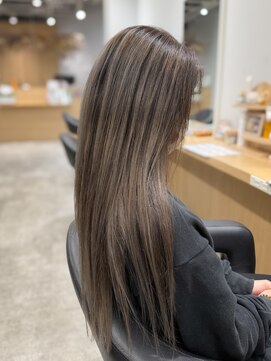 アヴァンス 京橋店(AVANCE) ロングヘアー/外国人風/バレイヤージュ/京橋