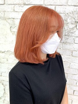 韓国風ピンクオレンジ