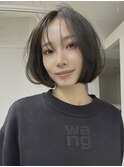 透明感オリーブグレージュとボブ