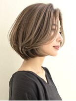 エダ 鎌倉(edA.)&nbsp;ショートボブ/レイヤーカット/ハイライト/白髪ぼかし