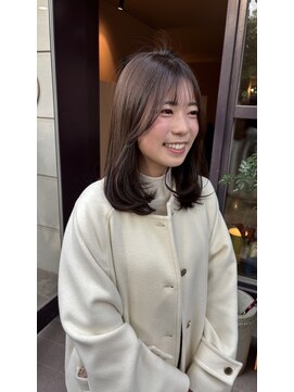 ヨーク(YOKE) レイヤーカット/前髪カット/アッシュグレージュ