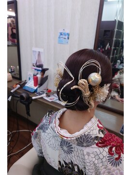 かぐや姫 エルモード フェレ美容室 行徳店 袴着付け、ヘアーアレンジ